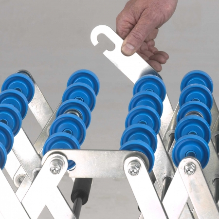 Flexible Conveyors For Goods Inward And Dispatch
