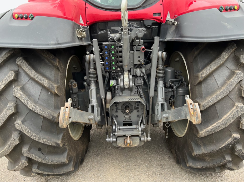 Used VALTRA T255V Tractor