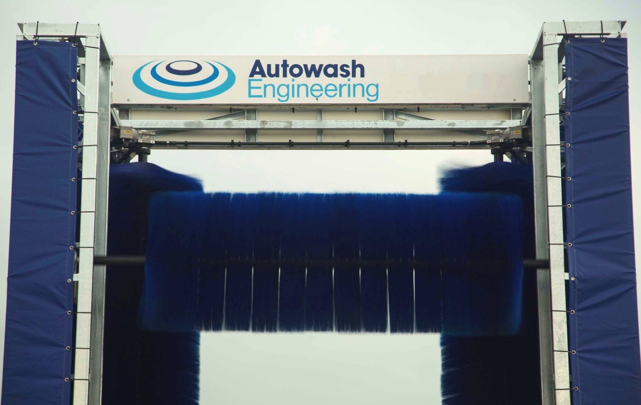 Specialising In Commercial Vehicle Washing Machines