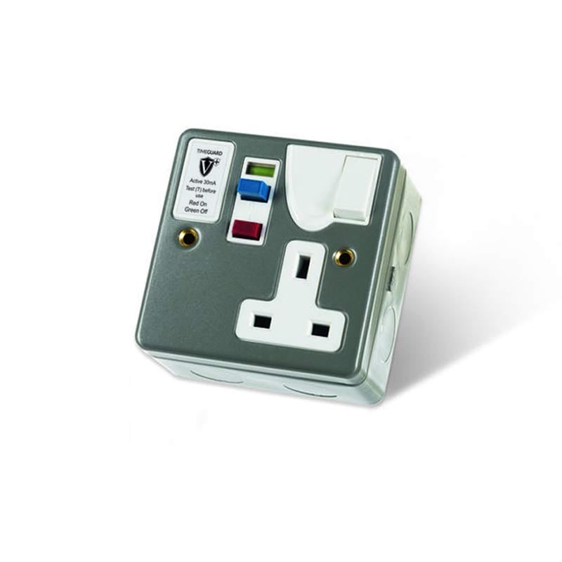 TimeGuard RCD Protected Single Gang Metal Switched Socket Active