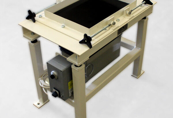 UK Suppliers of Vibrating Table For Compacting Chocolate In Food Industry