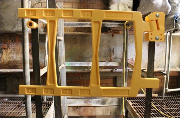 Impact Resistance Self Closing Double Bar Safety Gates