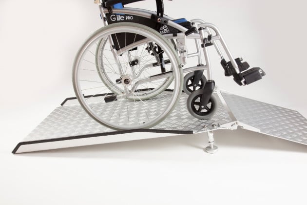 Adjustable Threshold Ramp (2ft - 8ft) with Entry Plate Kit