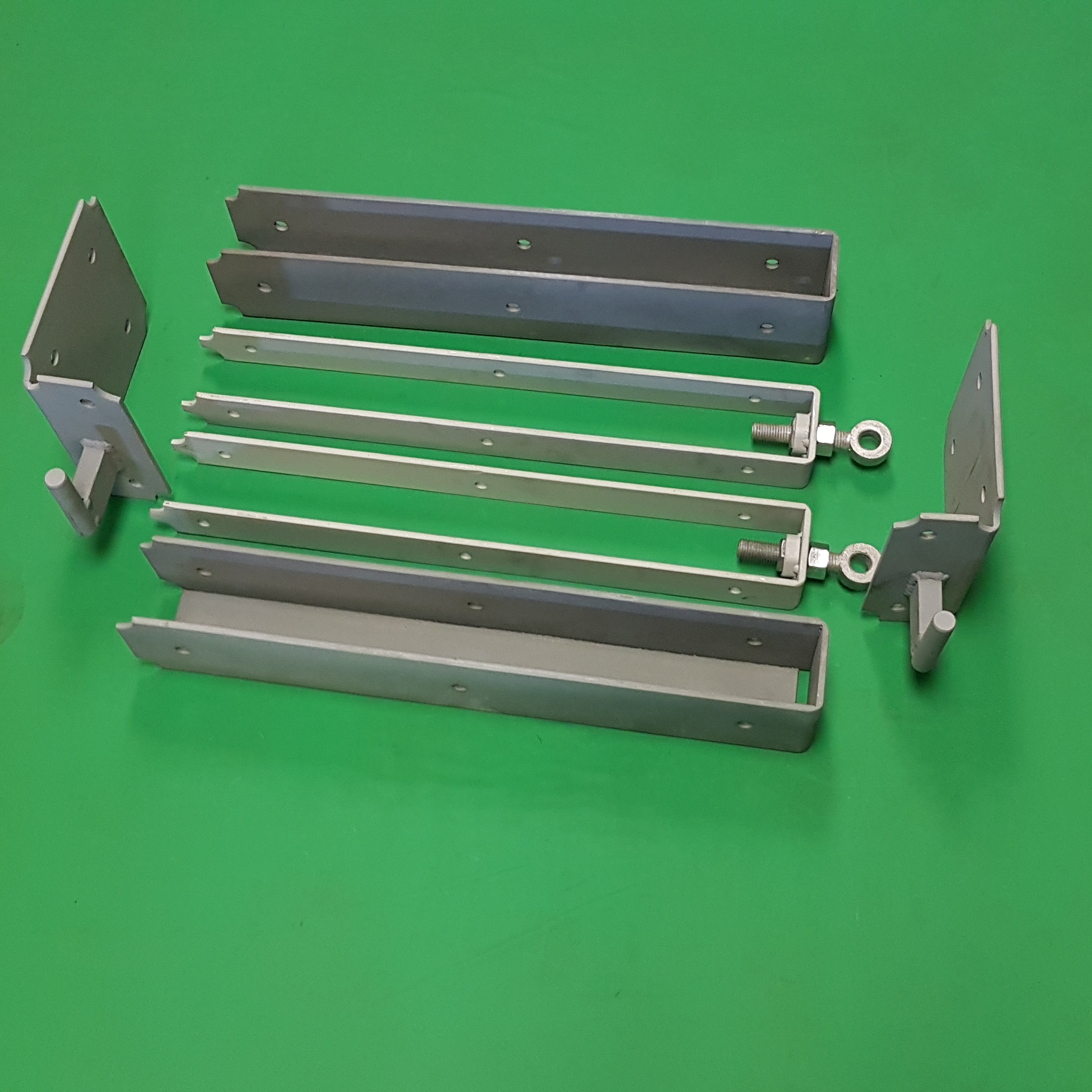 In&#45;line Hinge, Shoe & Corner Plates Pair Kit Hot Zinc Sprayed