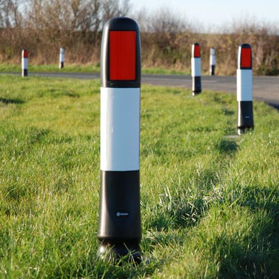 Manufacturers Of Vergemaster RX&#8482; Marker Post
                                    
	                                    Compliant to Passive Safety Standard: BS EN 12767:2019