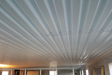 Livestock Barn Ventilation Solutions