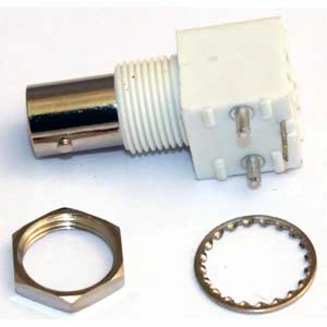 BNC 75 Ohm Insulated Elbow PCB Socket STANDARD PROFILE