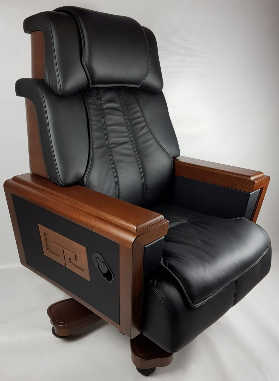 Specialising In Extra Large Executive Genuine Black Leather Boss Chair with Wooden Arms - FK-2A UK