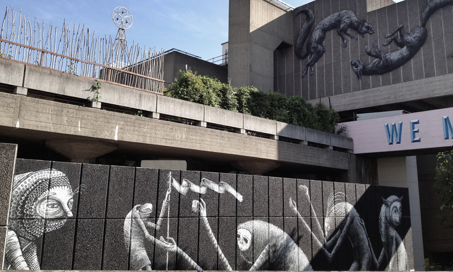 Street Artists Roa and Phlegm at the Southbank use AGS Graffi Coat 1