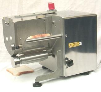 Manufacturers of Bread Buttering Machines for Large Sandwich