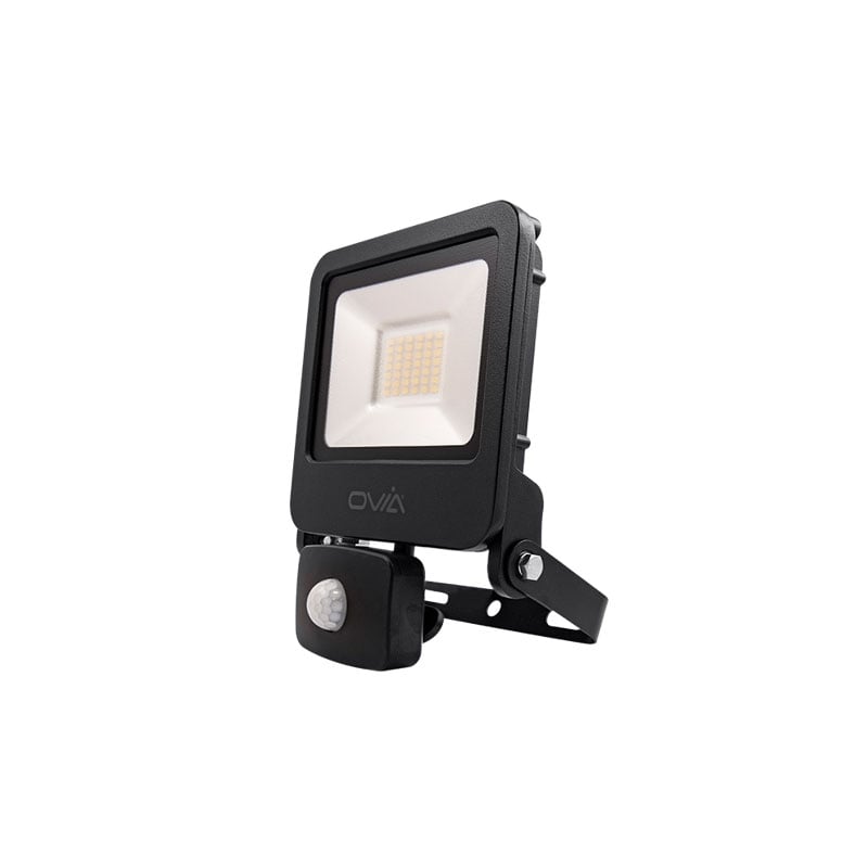 Click Ovia 30W LED Floodlight With PIR IP44 3000K Black