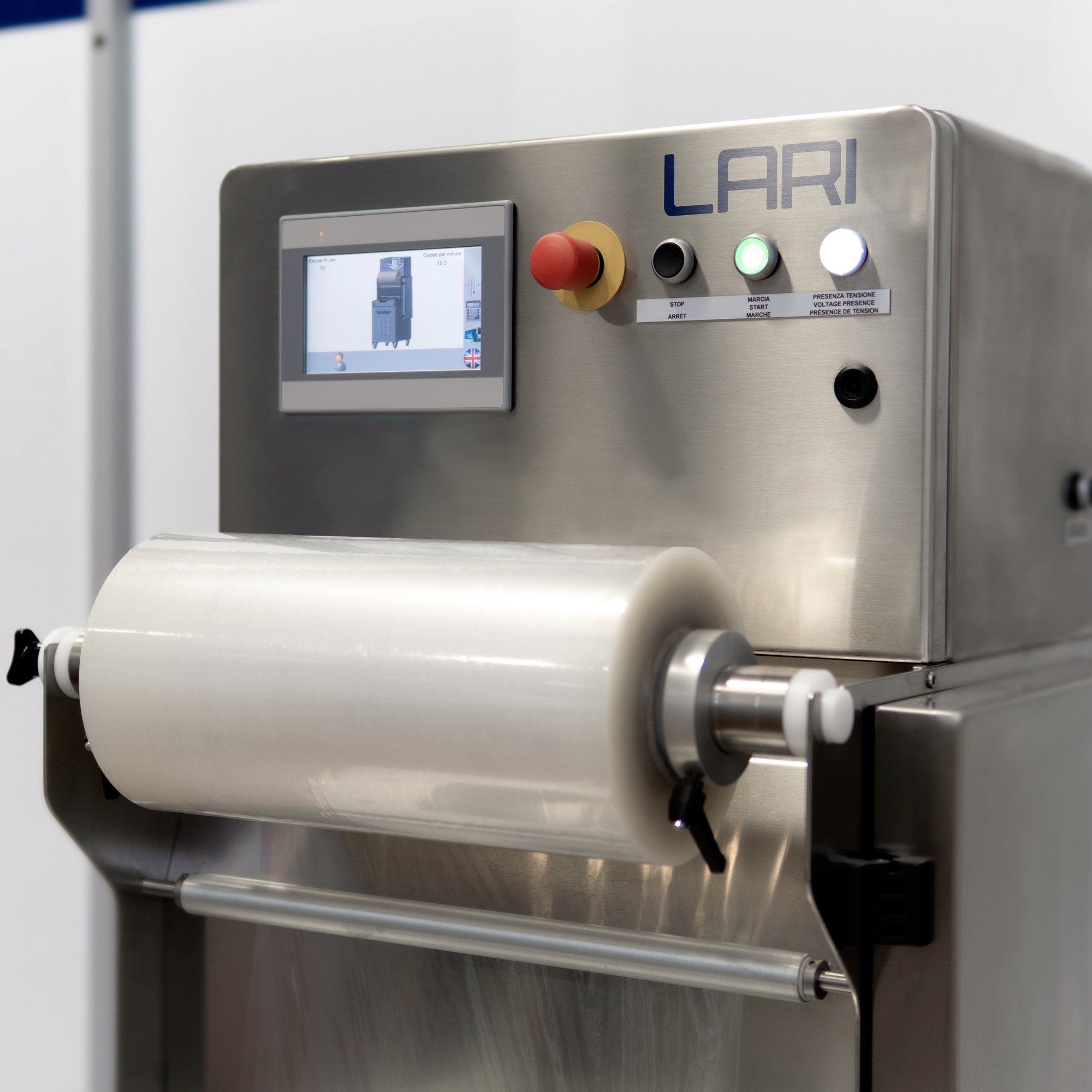 LARI/3 Pn-VG Semi-Automatic Traysealing Machines