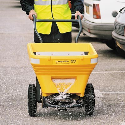 Turbocast 300&#8482; Salt Spreader