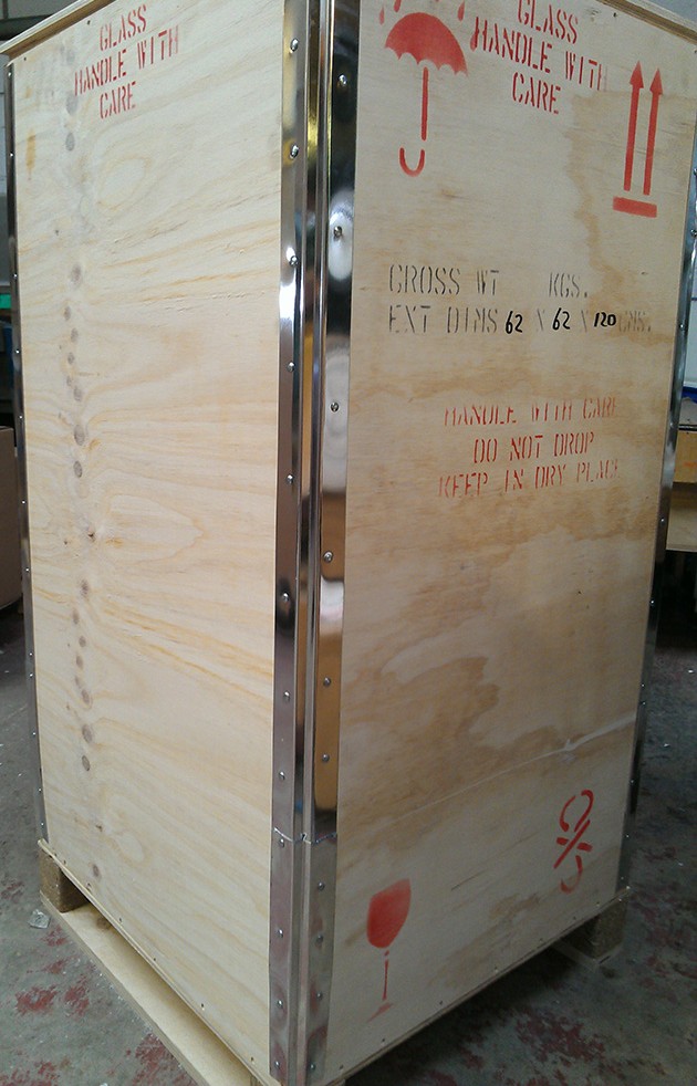 Metal Edge Case For Packaging Bedfordshire