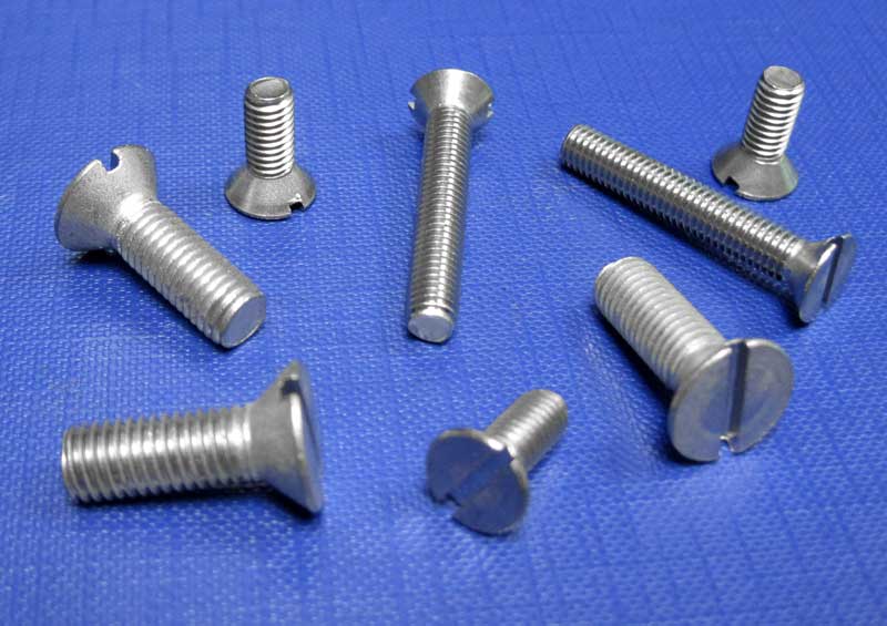 Stainless Machine Screws With Hex Drive For Secure Tightening