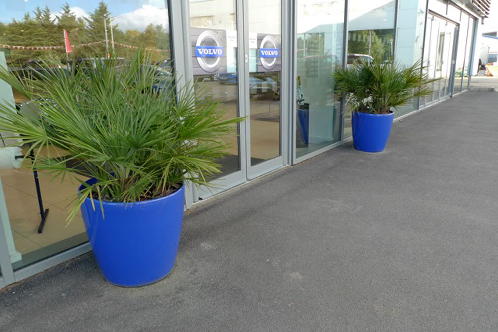 Suppliers Of Entrance Planters Wymondham