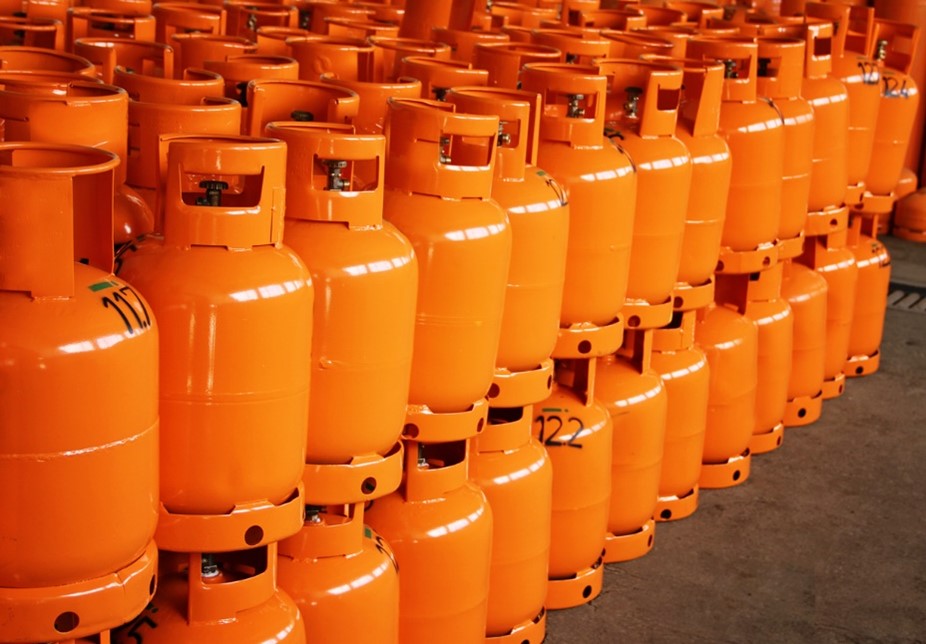 THE DOS AND DON’TS OF HANDLING GAS CYLINDERS
