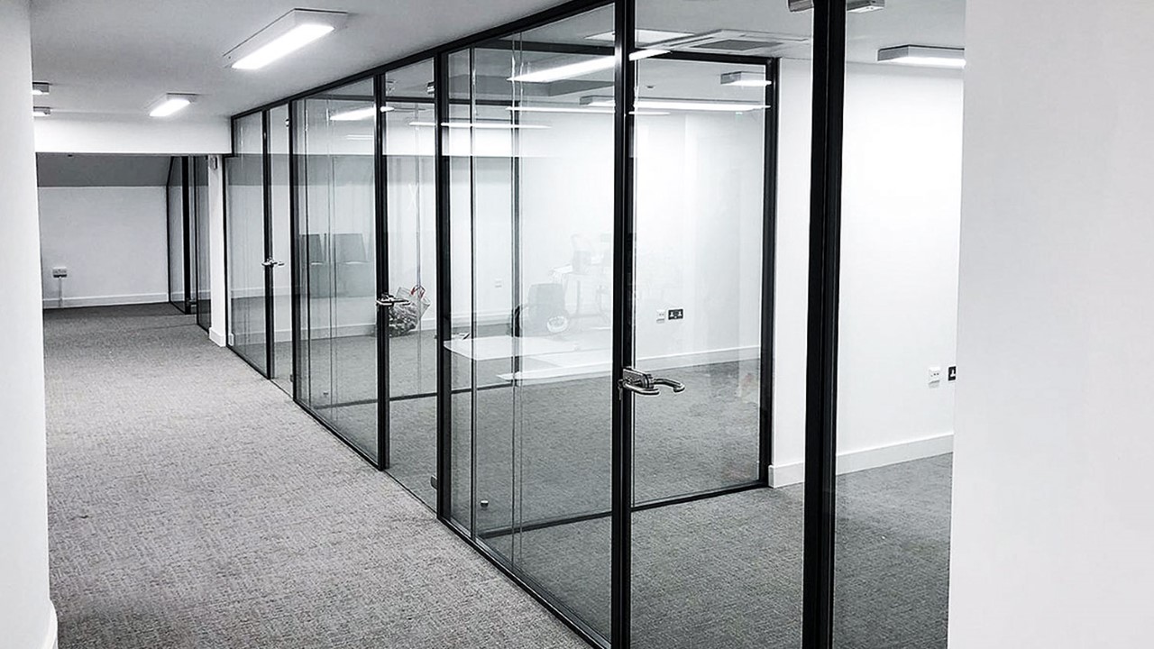 Modern Office Styling With Acoustic Glass