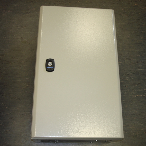 Lockable Steel Enclosure 500x400x200 Large