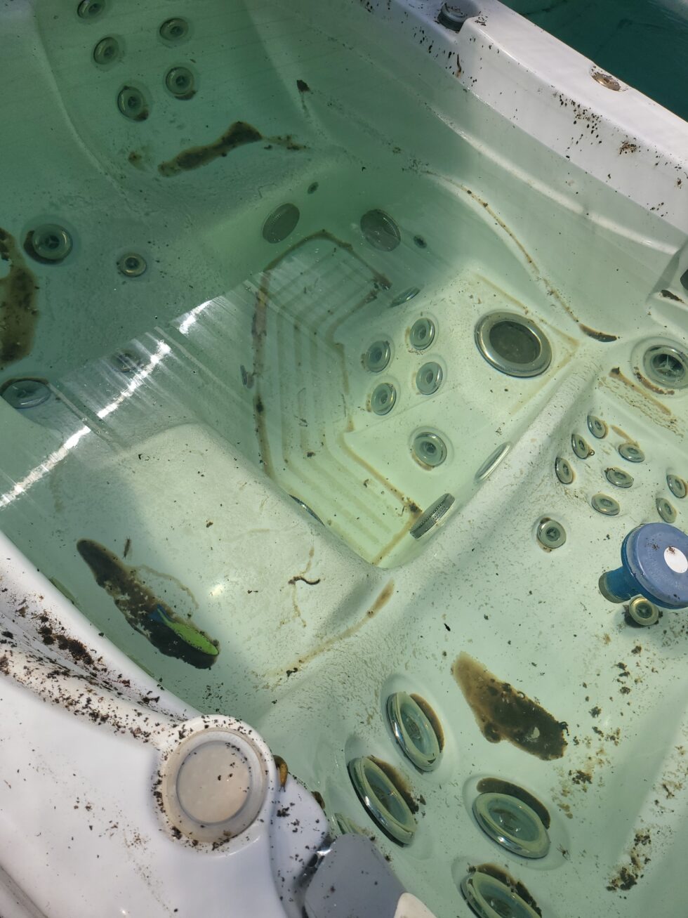 How Do I Get Rid Of An Unwanted Hot Tub?