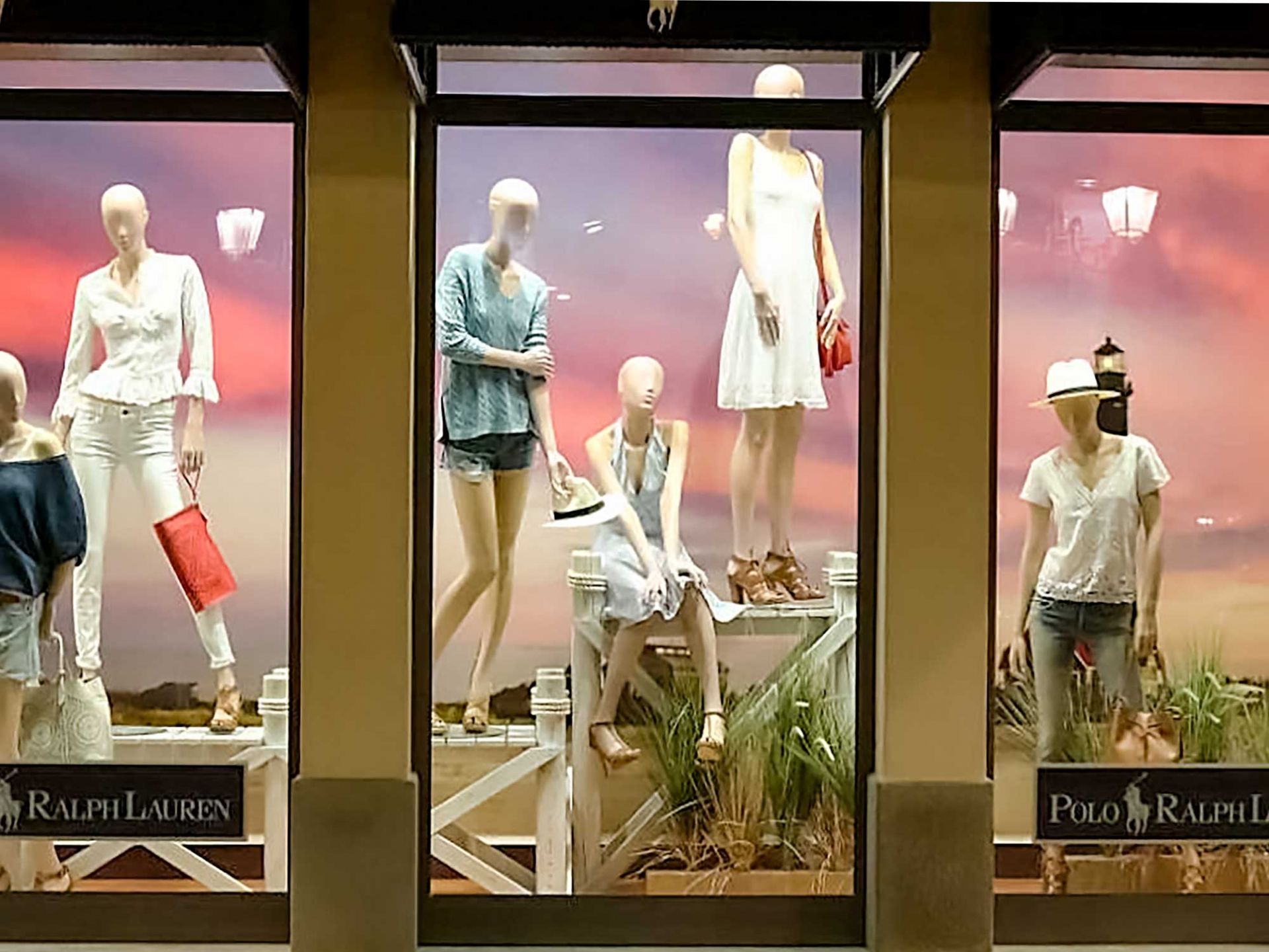 The Rules of Creating Effective Retail Window Displays (Through a Prop Maker's Eyes)