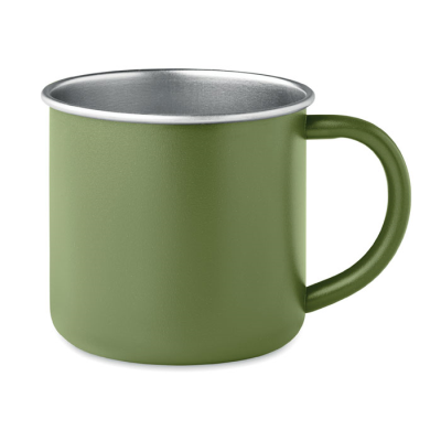 RECYCLED STAINLESS STEEL METAL MUG in Green.