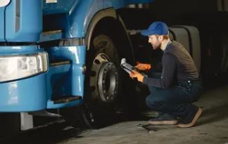 DECODING THE DANGERS OF WHEEL FAILURES IN COMMERCIAL FLEETS AND METHODS TO DETER THEM