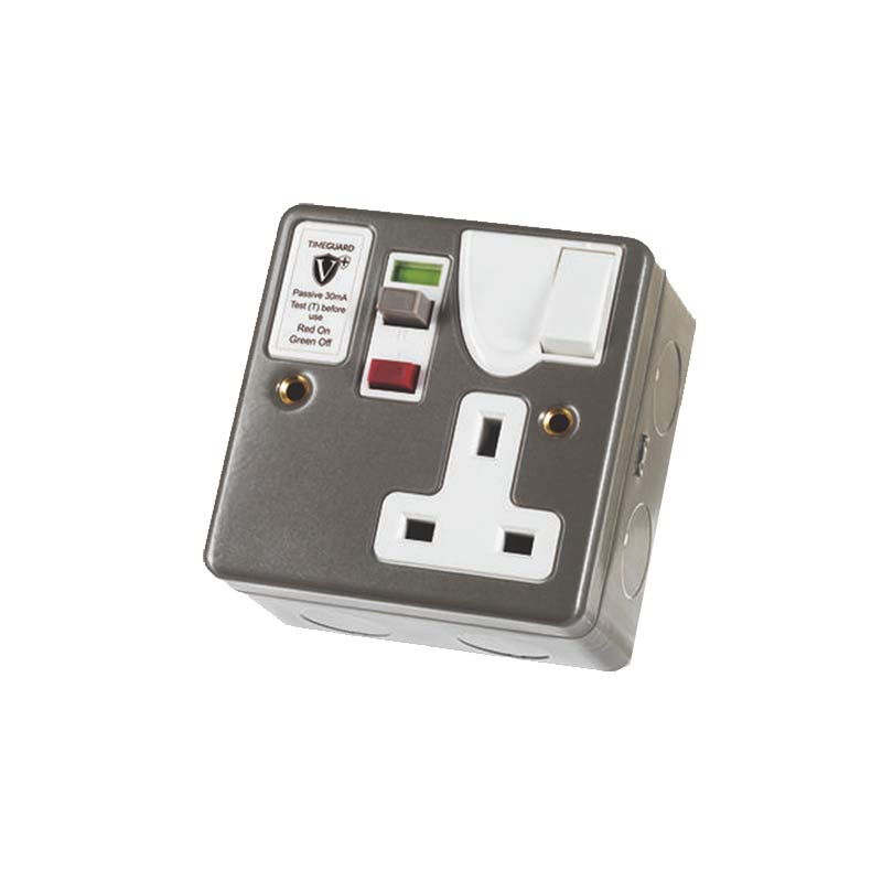 TimeGuard RCD Protected Single Gang Metal Switched Socket Passive