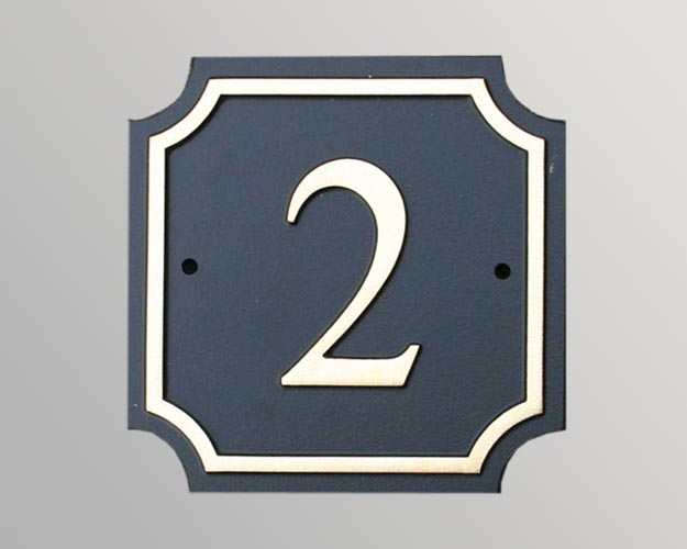OHN11 - Square house number, scalloped corners and inset border