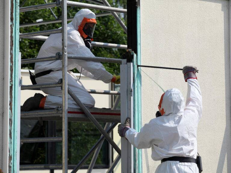 SAFELY DISPOSING OF ASBESTOS: VITAL GUIDELINES