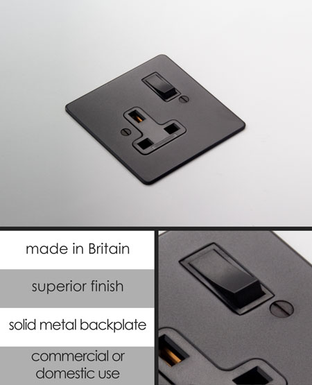 Black Single Plug Socket (117G)