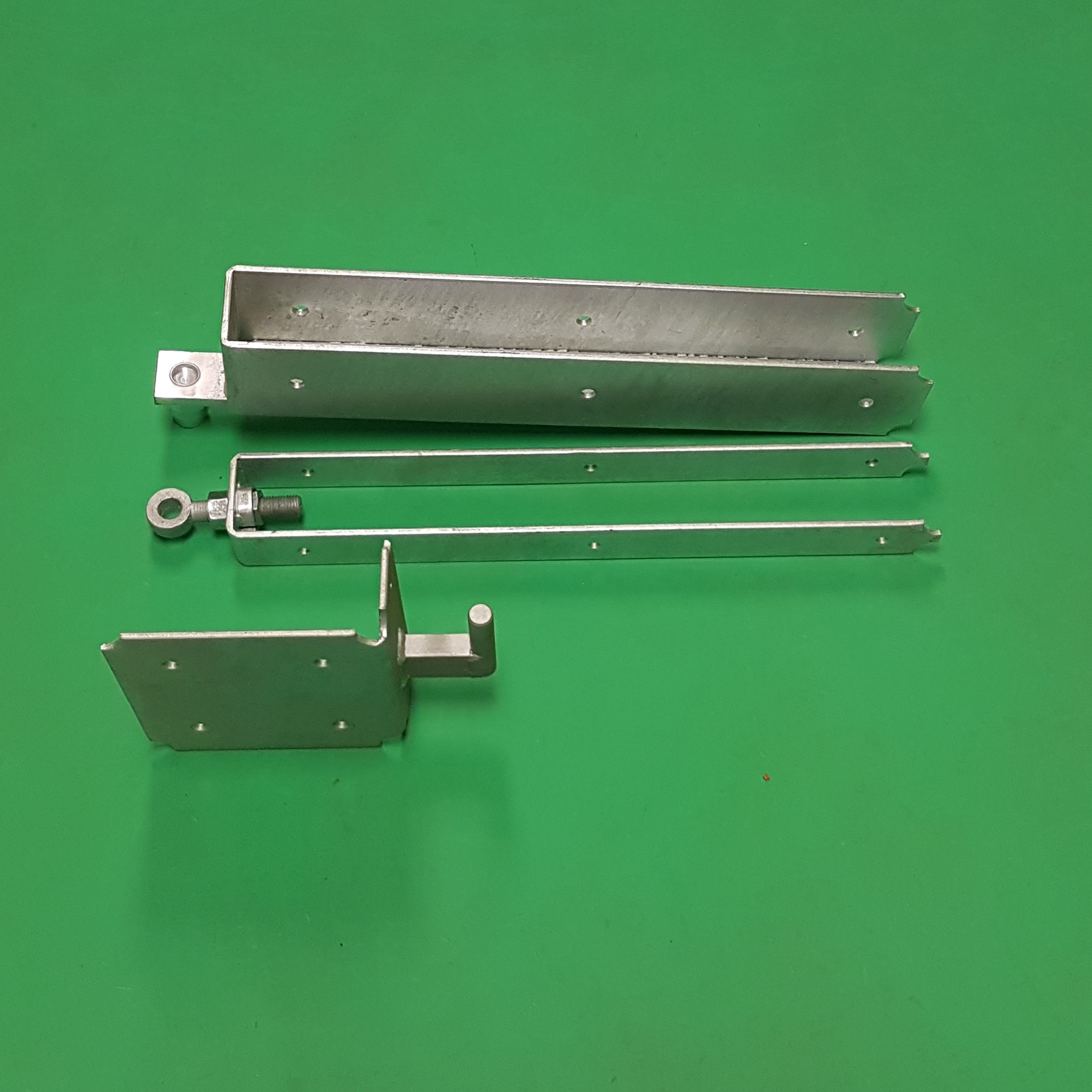 In&#45;line Hinge, Frog Shoe & LH Corner Plate Hinge Kit Galvanised