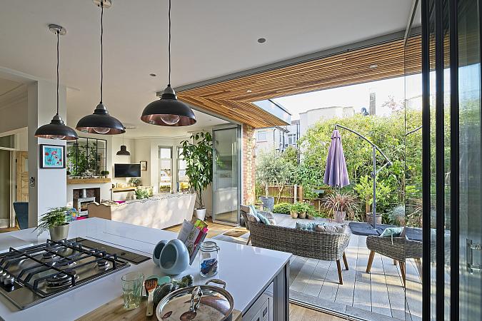 Custom Open Corner Bifold Door For Home Extensions