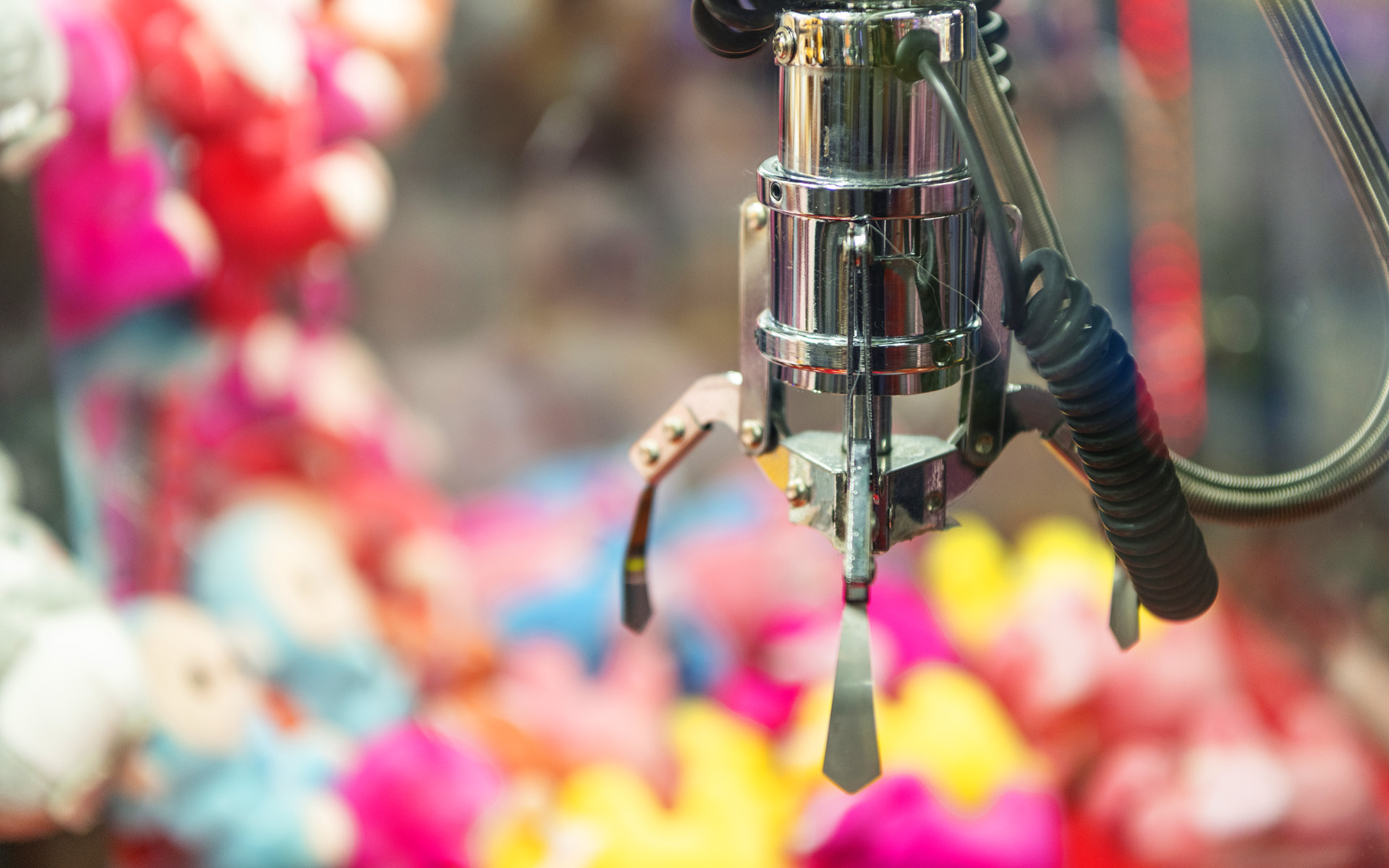 Vending Machines That Sells Prizes For Shopping Centres