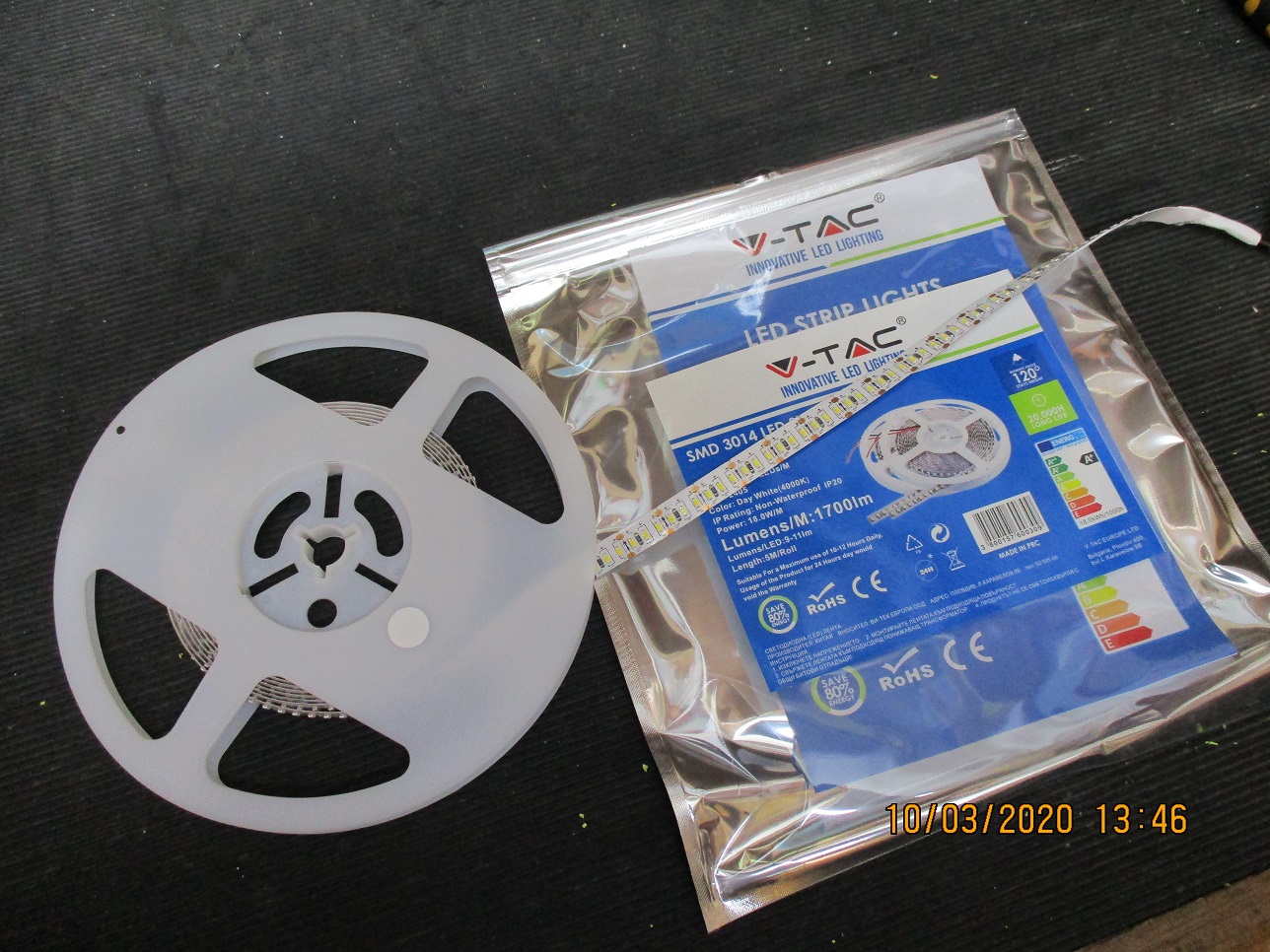 VT3014-204/2405 LED Strip
[VT3014-204/2]