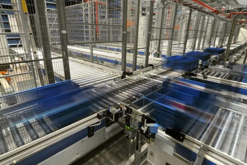 The Role Of Warehouse Automation Systems And Why They Are Crucial For Modern Food Distribution