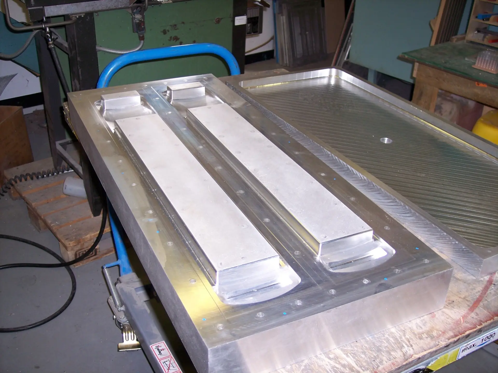 Vacuum Forming Tooling & Product Development