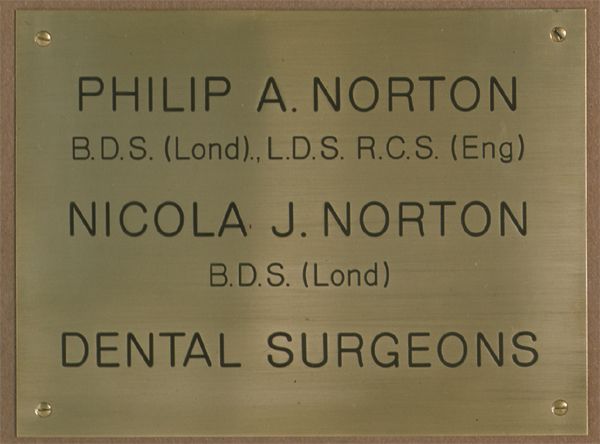 Lustele&#8482; Engraved Nameplates