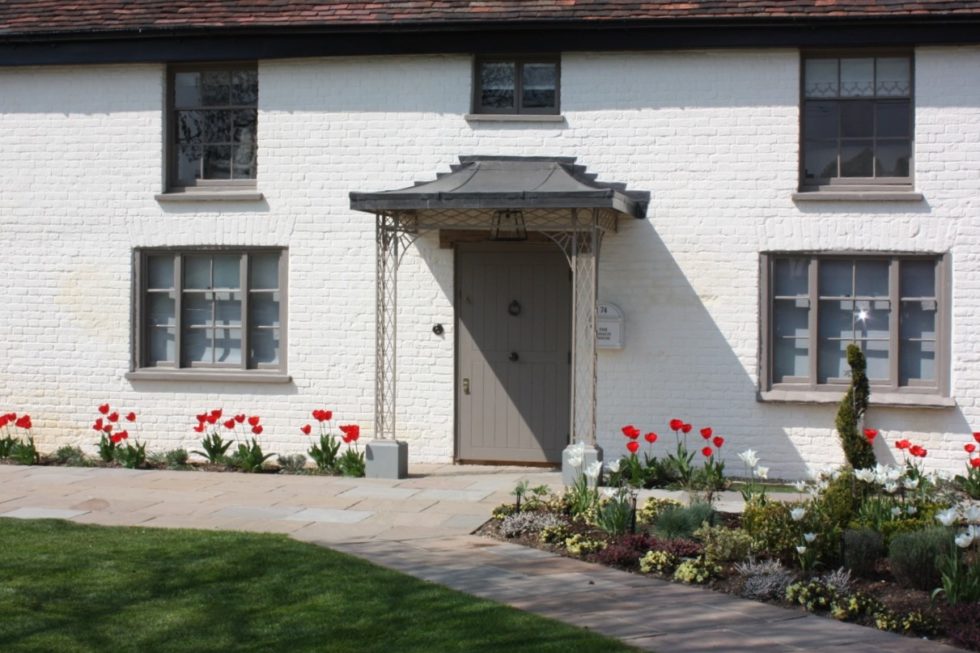 Treillage Porch with Plinths & Leaded Roof Frame