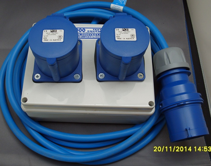 2 Gang 230V 32a Splitter Box with 4M Cable
[Ext Box 232/]