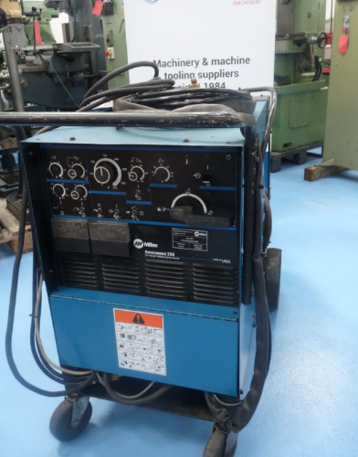 Miller Syncrowave 250 AC/DC Water Cooled Welder