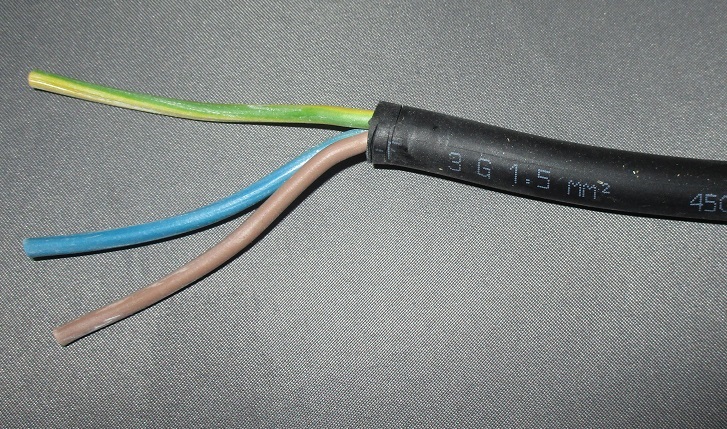 100M 3 Core 1.5 mm H07RN-F Cable
[H07RN-F315]