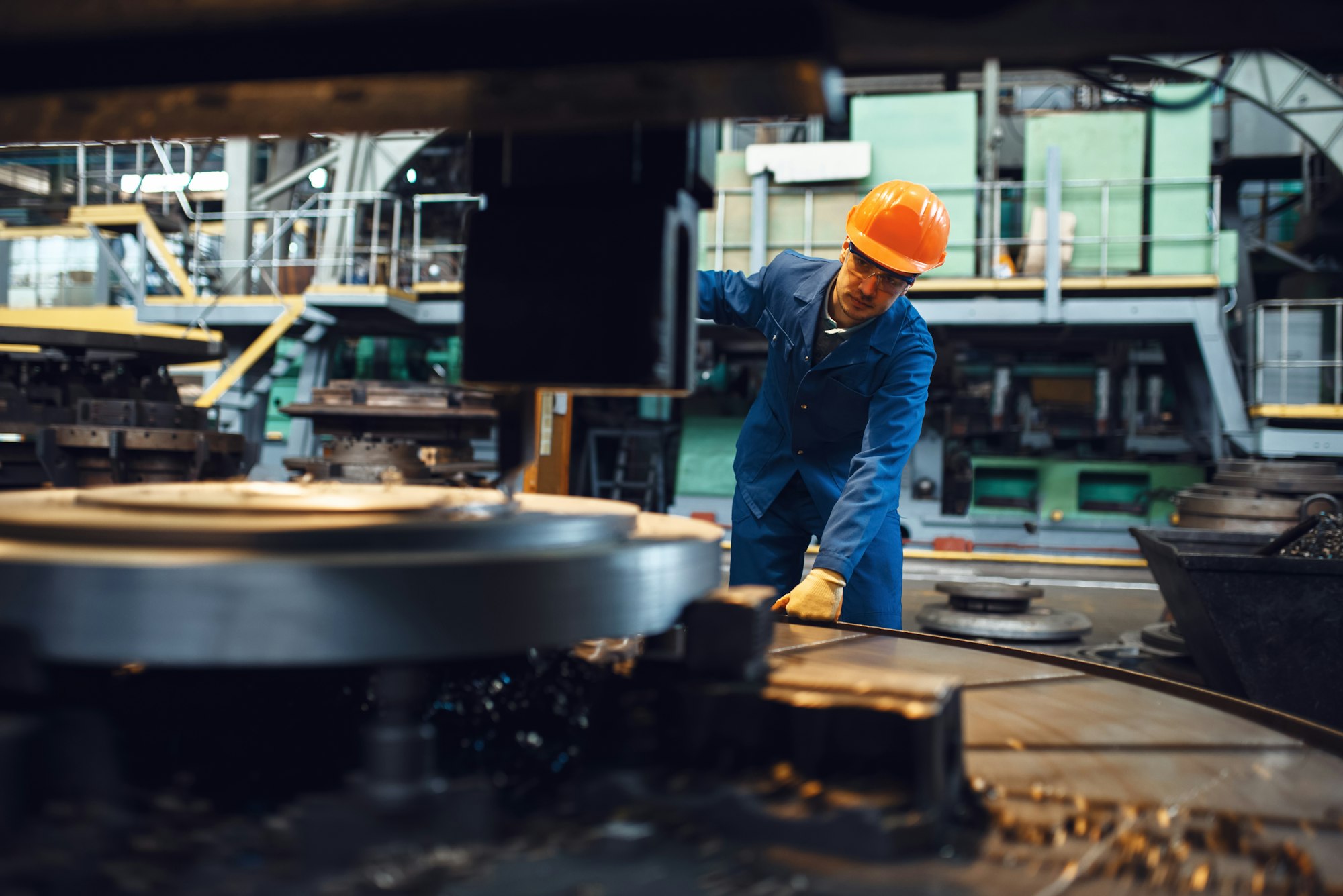 Blast Cleaning For Rust Removal On Steelworks