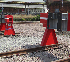 Fixed Track Boundary Markers