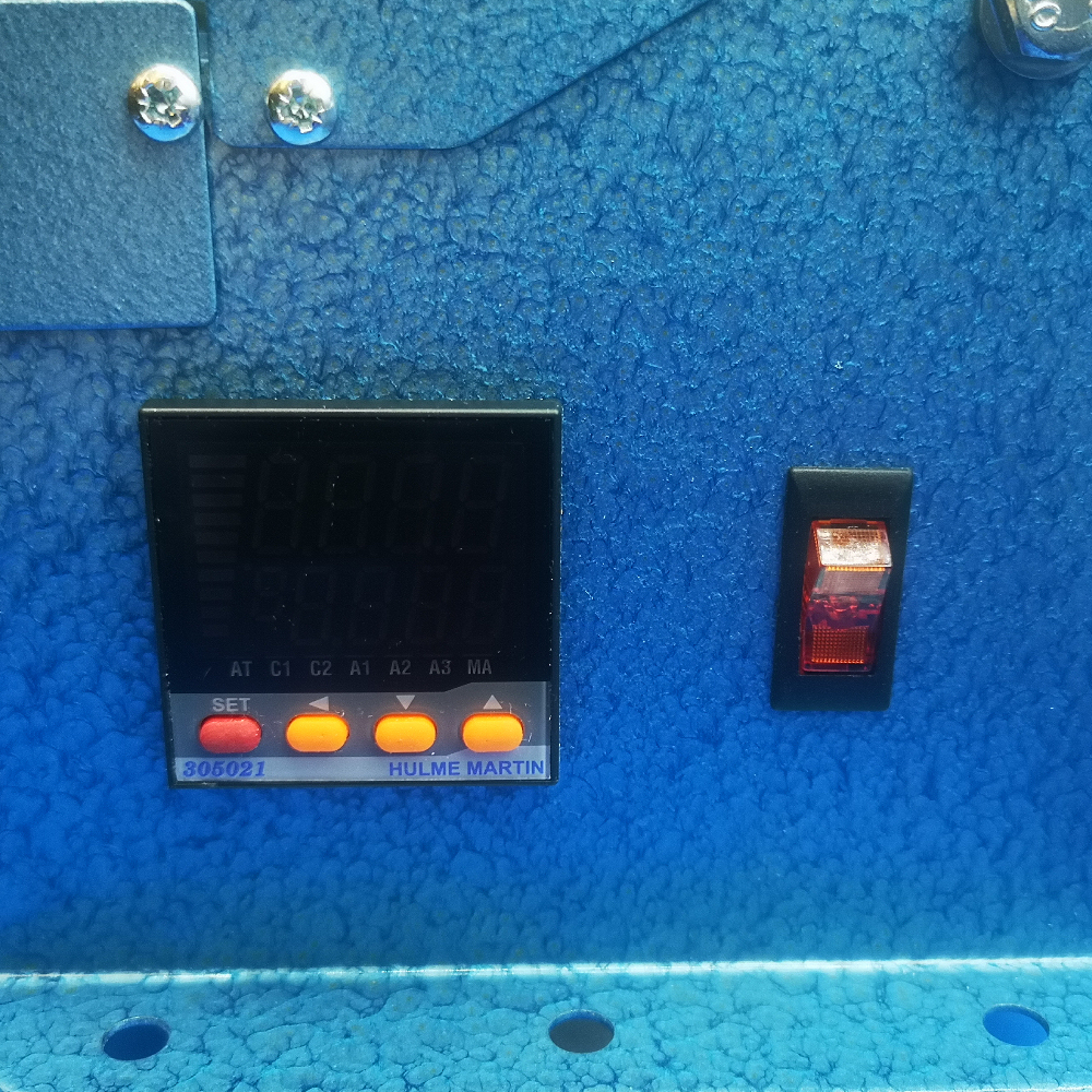 HM 305 CTD Digital Temperature Controller Heat Sealer
