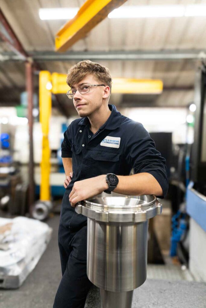 5 Axis CNC Machining For Intricate Components