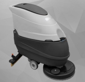Ride-On vs Walk-Behind Scrubber Dryers: Which is Best for Your Cleaning Needs?