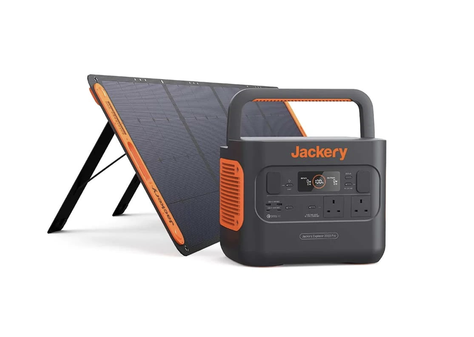 Jackery Explorer 2000 Pro + Solar Saga 200W Solar Panel