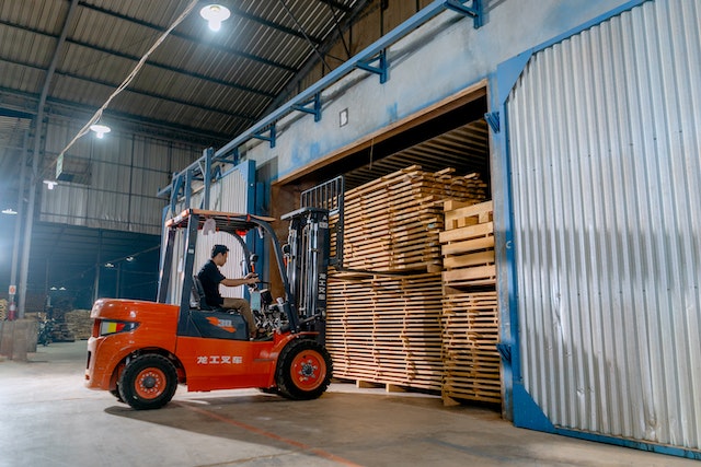 In House Forklift Truck Operator Experienced Training Leicestershire