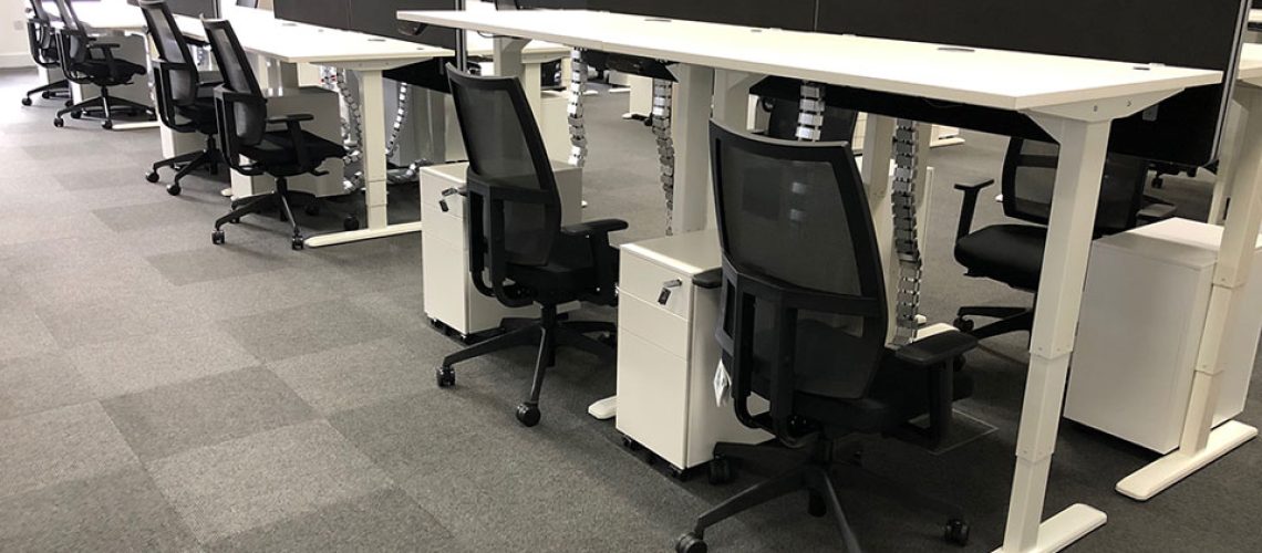 Buy height adjustable electric desks in the United Kingdom online